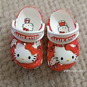 Hello Kitty Red Slippers Soft Slip-On Design